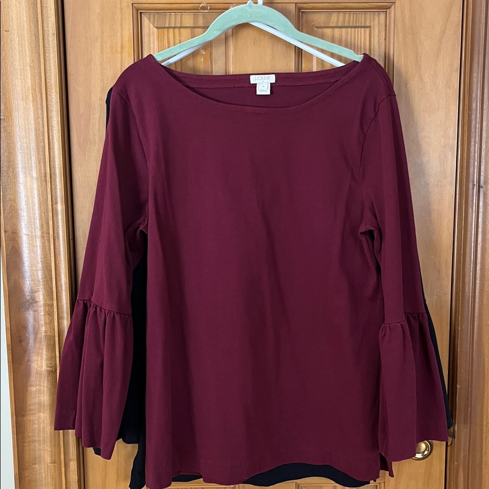 Women’s J Crew tops
sz medium
includes 2
Very good condition - Picture 2 of 8